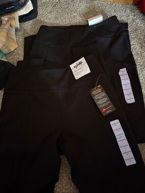 Violeta by MANGO Black High-Rise Leggings with Pockets